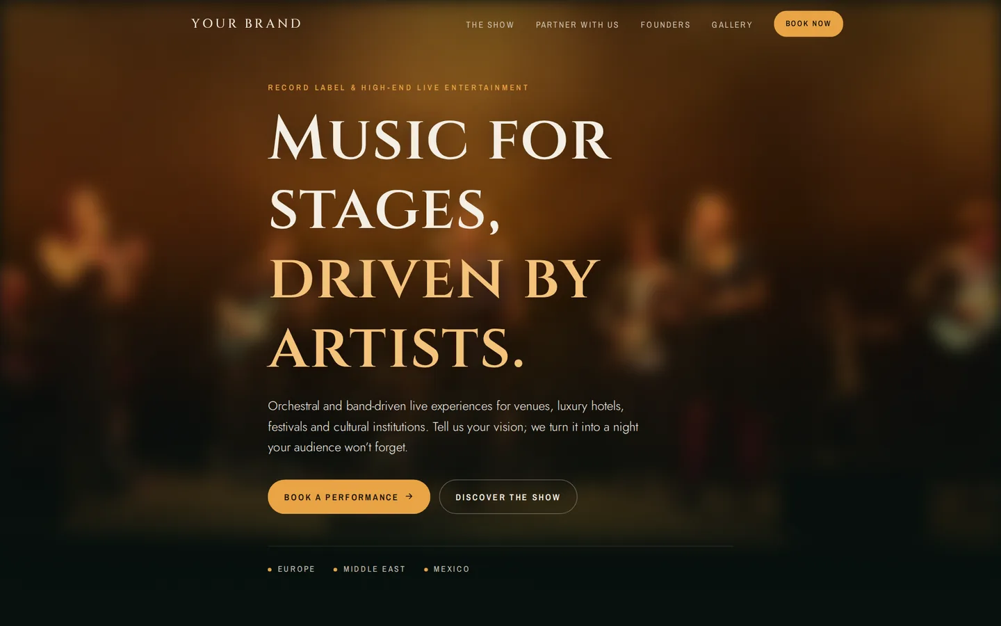 Concepto de página para productora de música en vivo, vista en computadora